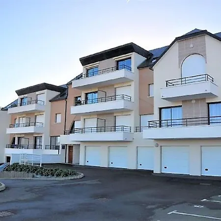 3 Etoiles Avec Vue Sur Au 3eme Et Dernier Etage A - Ref 25 * Tregastel